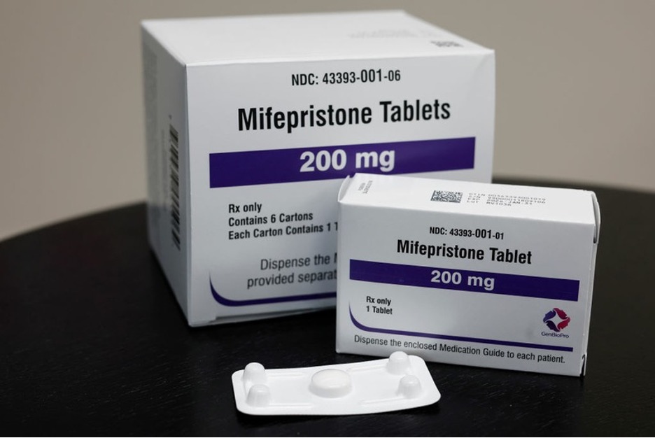Mifepristone 200 mg tablet packaging and blister pack