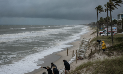 Residents in Escambia County prepare for Tropical Depression Nine by placing sandbags — Tropical Depression Nine Pensacola